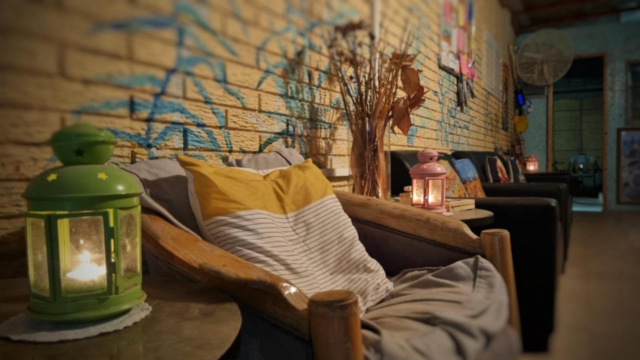 The Lowest Place On Earth B&B نيعوت حاكيكار المظهر الخارجي الصورة